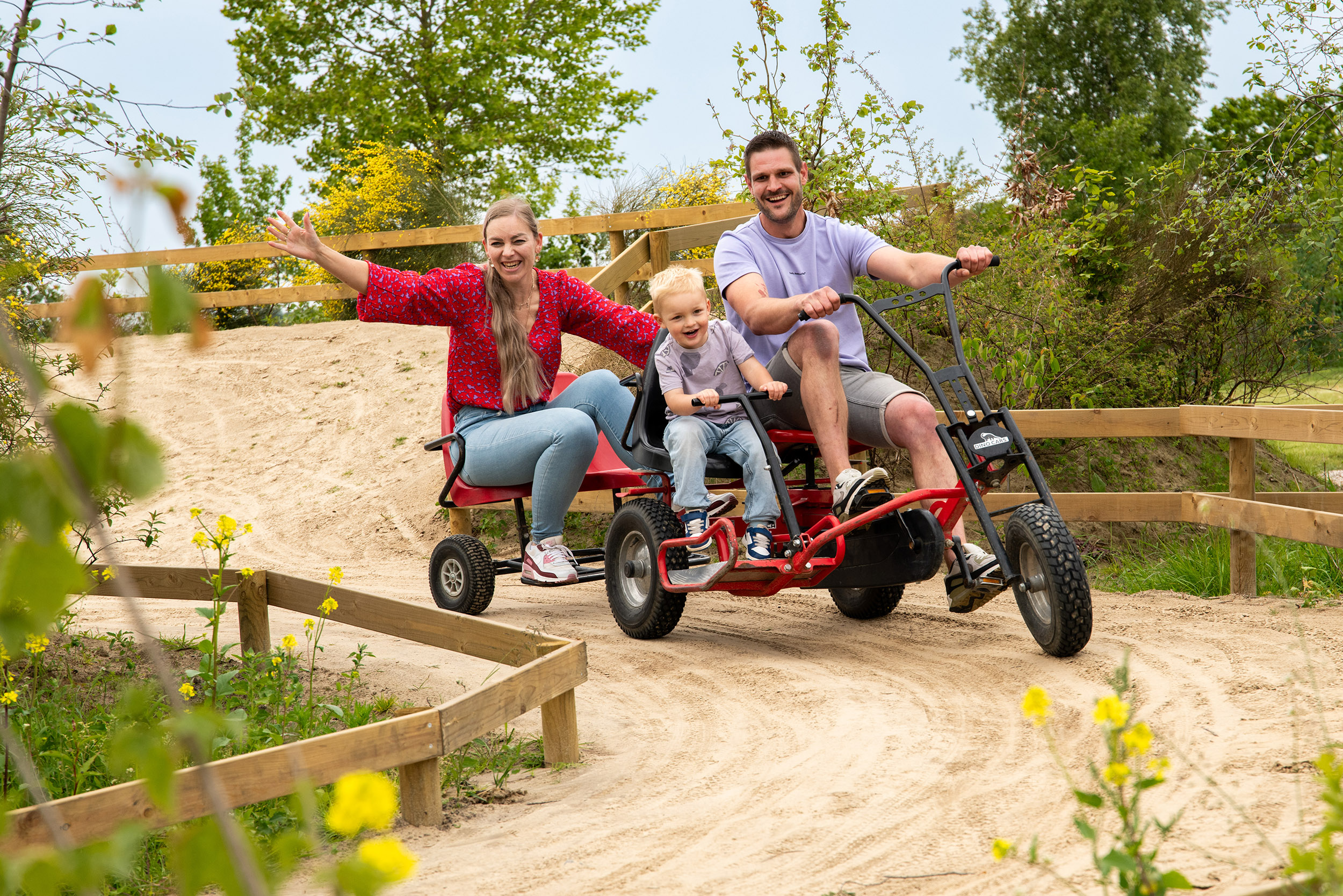 Dagje weg met het hele gezin bij de speelboerderij